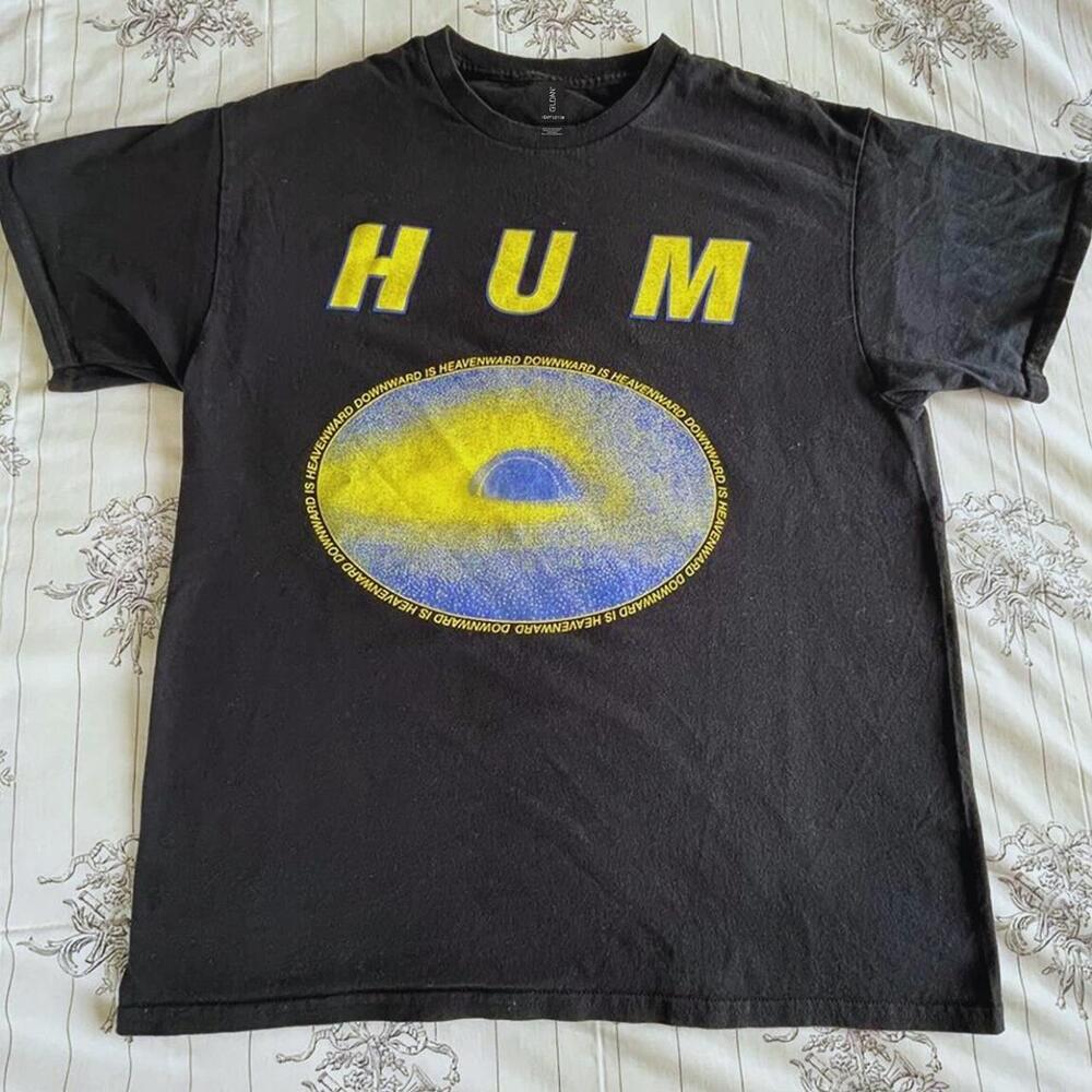 Hum Black Band Tee